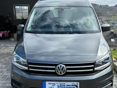 Gebraucht VW Caddy Comfortline 125 PS (91 kW) 2017 Grau Van / Kleinbus