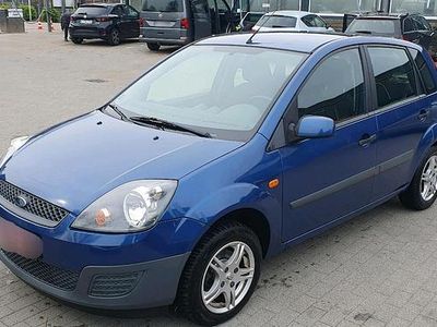 Gebraucht Ford Fiesta 60 PS (44 kW) 2006 Blau Kleinwagen