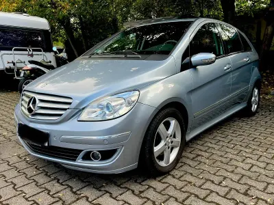 Gebraucht Mercedes B150 95 PS (69 kW) 2007 Blau Van / Kleinbus