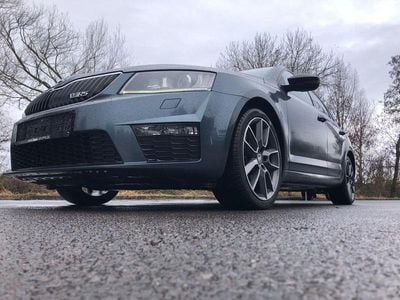 Gebraucht Skoda Octavia RS 185 PS (136 kW) 2017 Grau Kombi