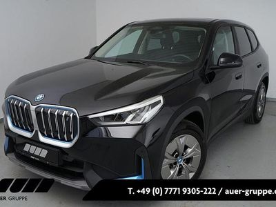 Schwarz Gebraucht 2023 BMW iX1 Performance SUV | 31.800 € (Superpreis)