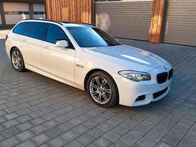 Gebraucht BMW 530 M Sport 245 PS (180 kW) 2011 Weiß Kombi