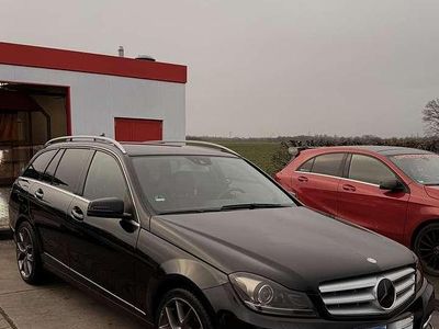 Gebraucht Mercedes C220 Elegance 170 PS (125 kW) 2012 Kombi