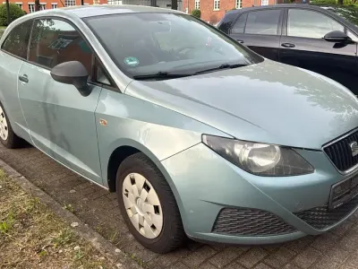 Gebraucht Seat Ibiza 70 PS (51 kW) 2009 Blau Kleinwagen