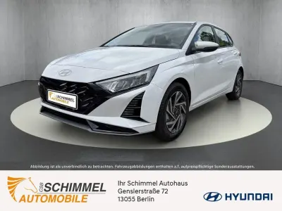 Nowe Hyundai i20 Trend 101 KM (74 kW) 2025 Biały Sedan/Limuzyna