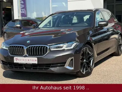 Gebraucht BMW 520 Luxury Line 190 PS (139 kW) 2023 Grau Limousine