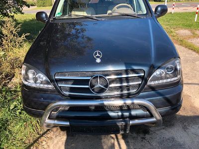 Mercedes ML270