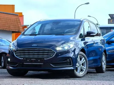 Gebraucht Ford S-MAX Titanium 150 PS (110 kW) 2020 Blazer blue Van / Kleinbus