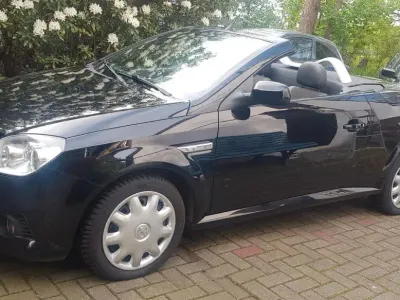 Gebraucht Opel Tigra 90 PS (66 kW) 2006 Schwarz Cabrio