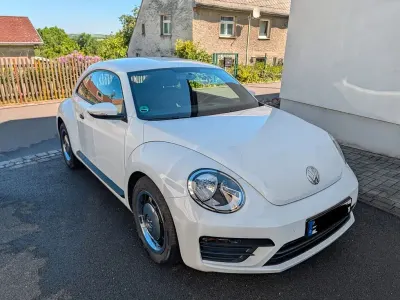 Gebraucht VW Beetle 105 PS (77 kW) 2016 Weiß Kleinwagen