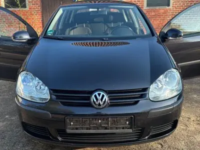 Gebraucht VW Golf IV Trendline 75 PS (55 kW) 2005 Schwarz Limousine