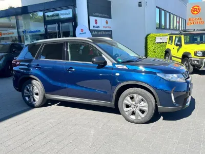 Używany Suzuki Vitara Comfort 110 KM (80 kW) 2026 Niebieski SUV