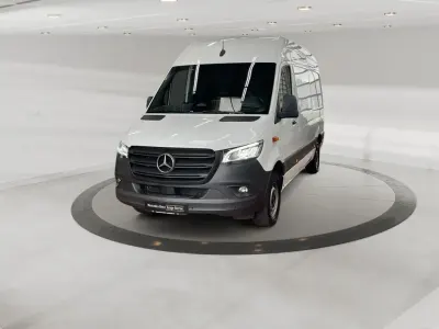 Gebraucht Mercedes Sprinter 170 PS (125 kW) 2024 Arktikweiss Van
