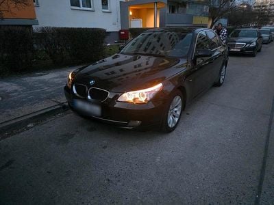 Gebraucht BMW 520 163 PS (119 kW) 2009 Schwarz Limousine