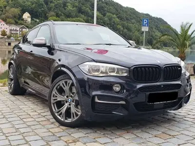 Second-hand BMW X6 M50 381 CP (280 kW) 2016 Negru SUV