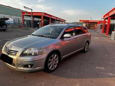 Gebraucht Toyota Avensis 177 PS (130 kW) 2008 Grau Kombi