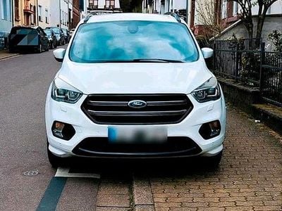 Usata Ford Kuga ST-Line 180 CV (132 kW) 2018 Bianco SUV