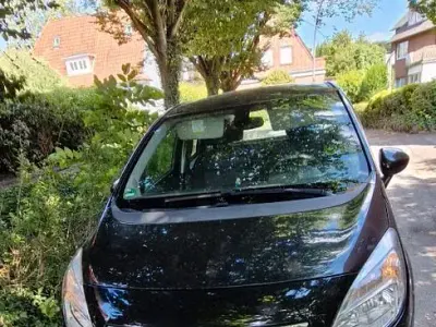 Gebraucht Opel Meriva Selection 101 PS (74 kW) 2012 Schwarz Van / Kleinbus