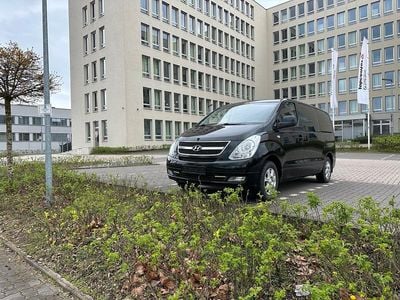 Gebraucht Hyundai H-1 170 PS (125 kW) 2012 Schwarz Van / Kleinbus