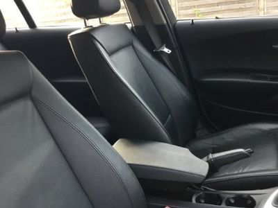 Gebraucht BMW 116 116 PS (85 kW) 2005 Schwarz Kleinwagen