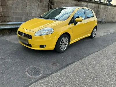Gebraucht Fiat Grande Punto 57 PS (41 kW) 2008 Gelb Kleinwagen