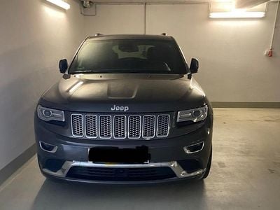 Usata Jeep Grand Cherokee 250 CV (183 kW) 2017 Grigio SUV