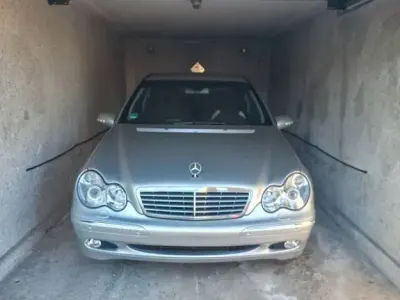 Gebraucht Mercedes C200 Elegance 163 PS (119 kW) 2002 Limousine