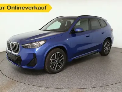 Gebraucht BMW X1 M Sport 163 PS (119 kW) 2023 Blau SUV