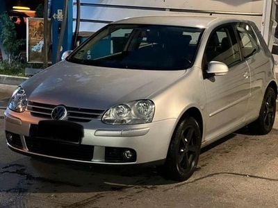 VW Golf V