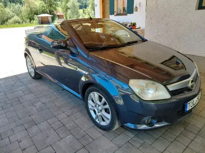 Gebraucht Opel Tigra Design Edition 125 PS (91 kW) 2007 Blau Cabrio