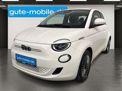 Begagnad Fiat 500e Icon 86 kW (118 HK) 2023 Vit Sedan