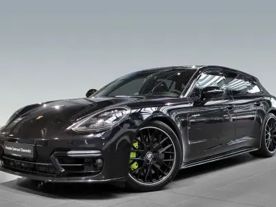 Occasion Porsche Panamera 4S Sport Turismo 560 PK (411 kW) 2021 Zwart Sedan