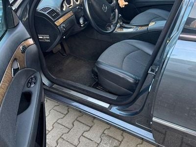 Mercedes 220