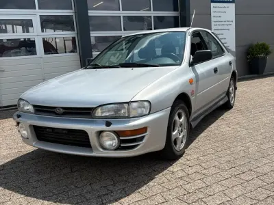Gebraucht Subaru Impreza 1996 Silber Kleinwagen