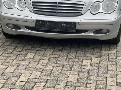 Mercedes C180