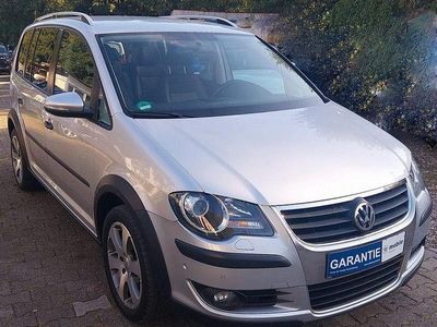 VW Touran Cross