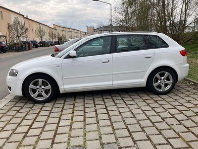 Gebraucht Audi A3 Ambiente 140 PS (102 kW) 2007 Weiß Kleinwagen