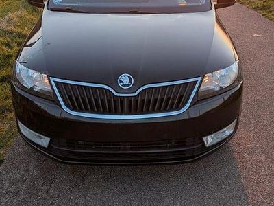 Gebraucht Skoda Rapid Ambition 90 PS (66 kW) 2016 Schwarz Kleinwagen