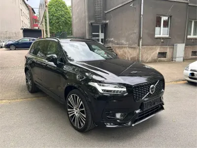 Gebraucht Volvo XC90 R-Design 235 PS (172 kW) 2021 Schwarz SUV