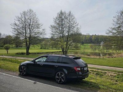 Schwarz Gebraucht 2016 Skoda Octavia RS Kleinwagen | 17.999 € (Teuer)