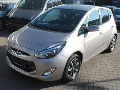 Gebraucht Hyundai ix20 Trend 125 PS (91 kW) 2017 Weiß Kleinwagen