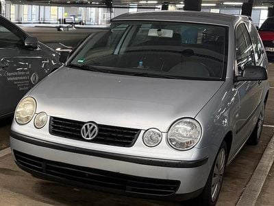 VW Polo