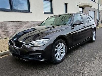 Braun Gebraucht 2017 BMW 318 Kombi | 12.300 € (Fairer Preis)