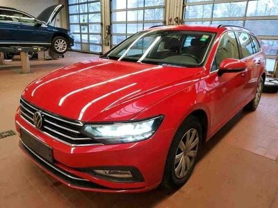 Usata VW Passat Business 122 CV (89 kW) 2023 Rosso Station wagon