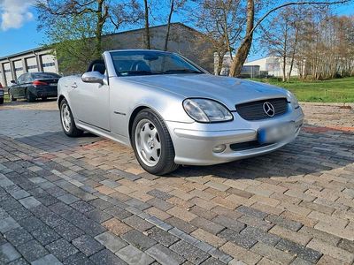 Usata Mercedes SLK200 163 CV (119 kW) 2000 Argento Cabrio