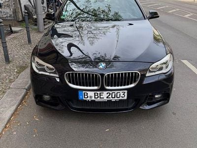 Second-hand BMW 530 Sport Line 258 CP (189 kW) 2016 Albastru Berlinǎ