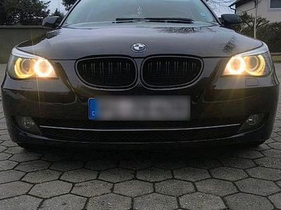 Schwarz Gebraucht 2007 BMW 525 Sport Line Kombi | 7.150 €