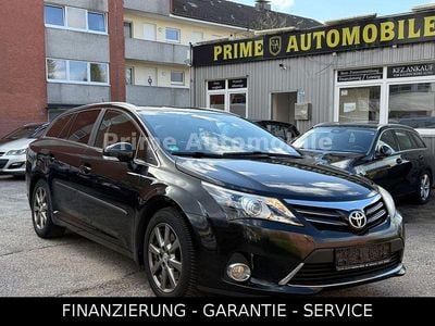 Gebraucht Toyota Avensis Executive 177 PS (130 kW) 2013 Schwarz Kombi