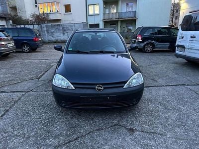 Blau Gebraucht 2001 Opel Corsa Sport | 1.700 € (Fairer Preis)
