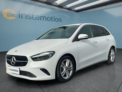 Gebraucht Mercedes B180 136 PS (100 kW) 2024 Weiß Van / Kleinbus